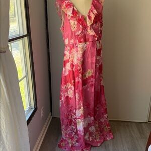Adrianna Papell Pink Floral Ruffle jacquard chiffon V-Neck Maxi Dress